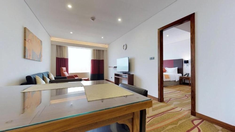 Al Andalus Mall Hotel 4*